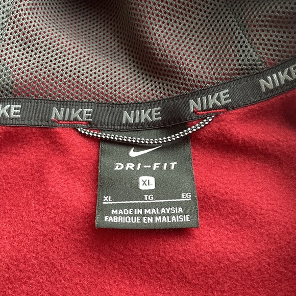 Nike womens S/ kids XL Dri Fit jacket - Picture 7 of 7